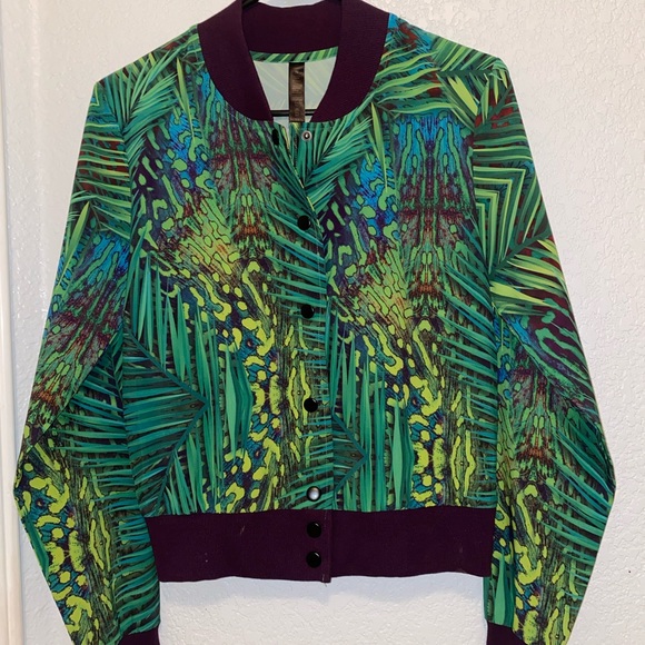 🌴90 Degrees by Reflex Tropical Bomber Jacket🌴 - Picture 2 of 3